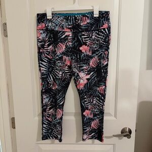 Marika Capri Leggings